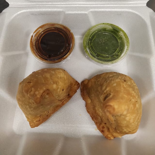 Vegetable Samosa.