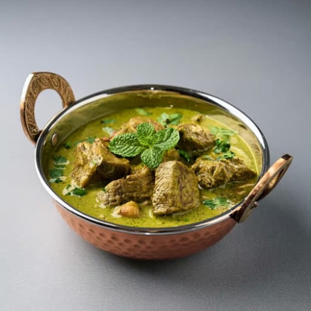 Goat Haryali Curry.